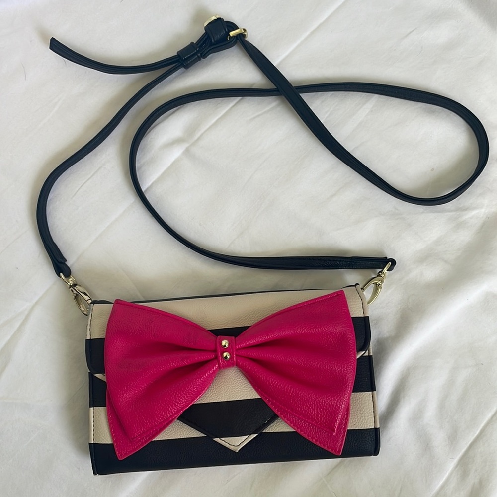 Betsey Johnson Cross Body Bag